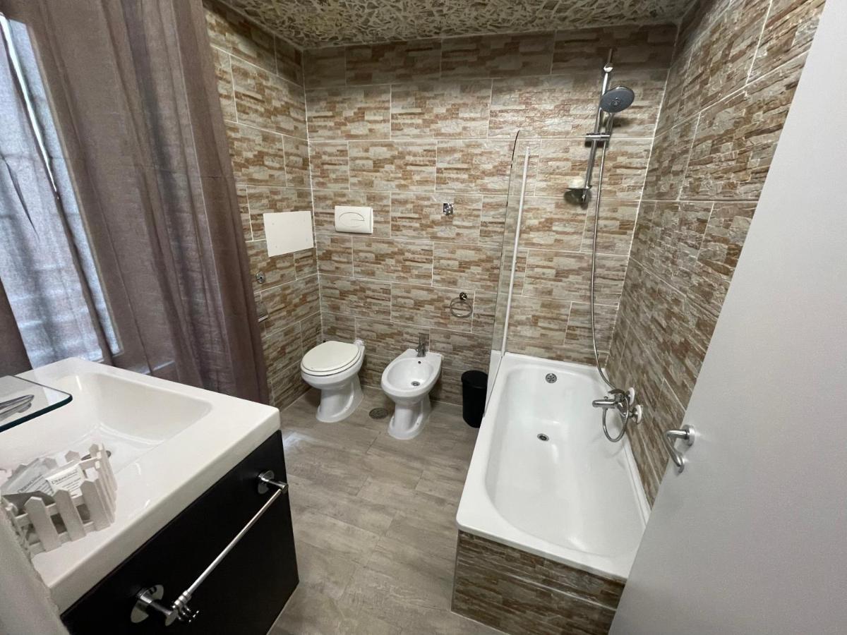 Plan B Apartment Naples Exterior photo